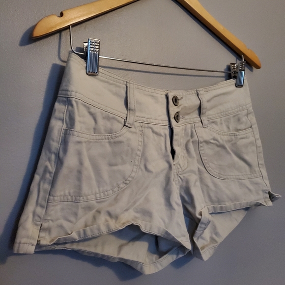 Angels - Beige/Cream Shorts - Size 3 - Picture 2 of 8
